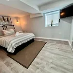 Lovely 1-Bedroom Apartment With Free Parking